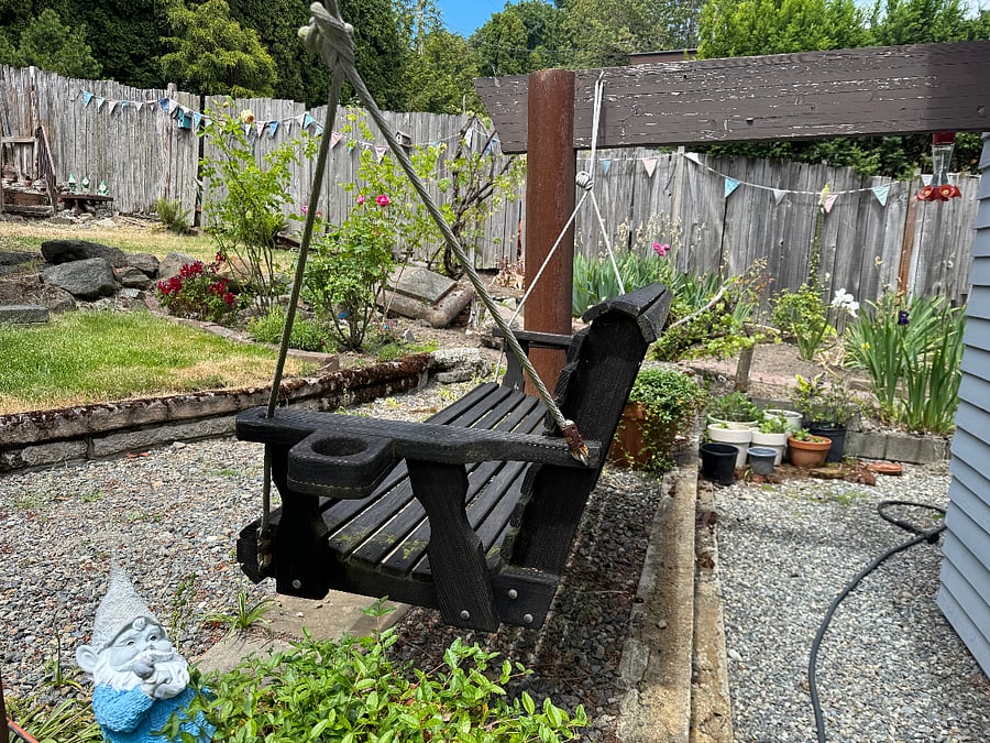 back garden space, neighbors on only 1 side of property (opposite your room)