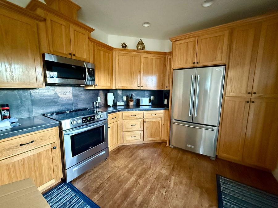 Furnished Finder property 1002235_1 photo 3