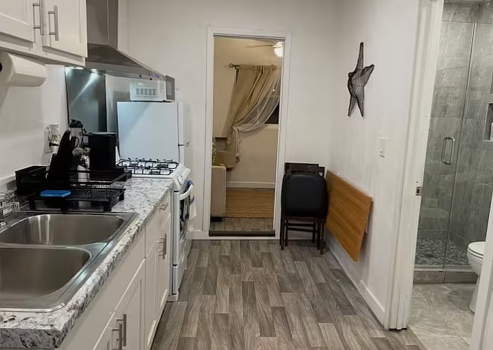 Furnished Finder property 1002246_1 photo 7