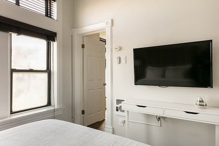 Furnished Finder property 1002248_1 photo 13