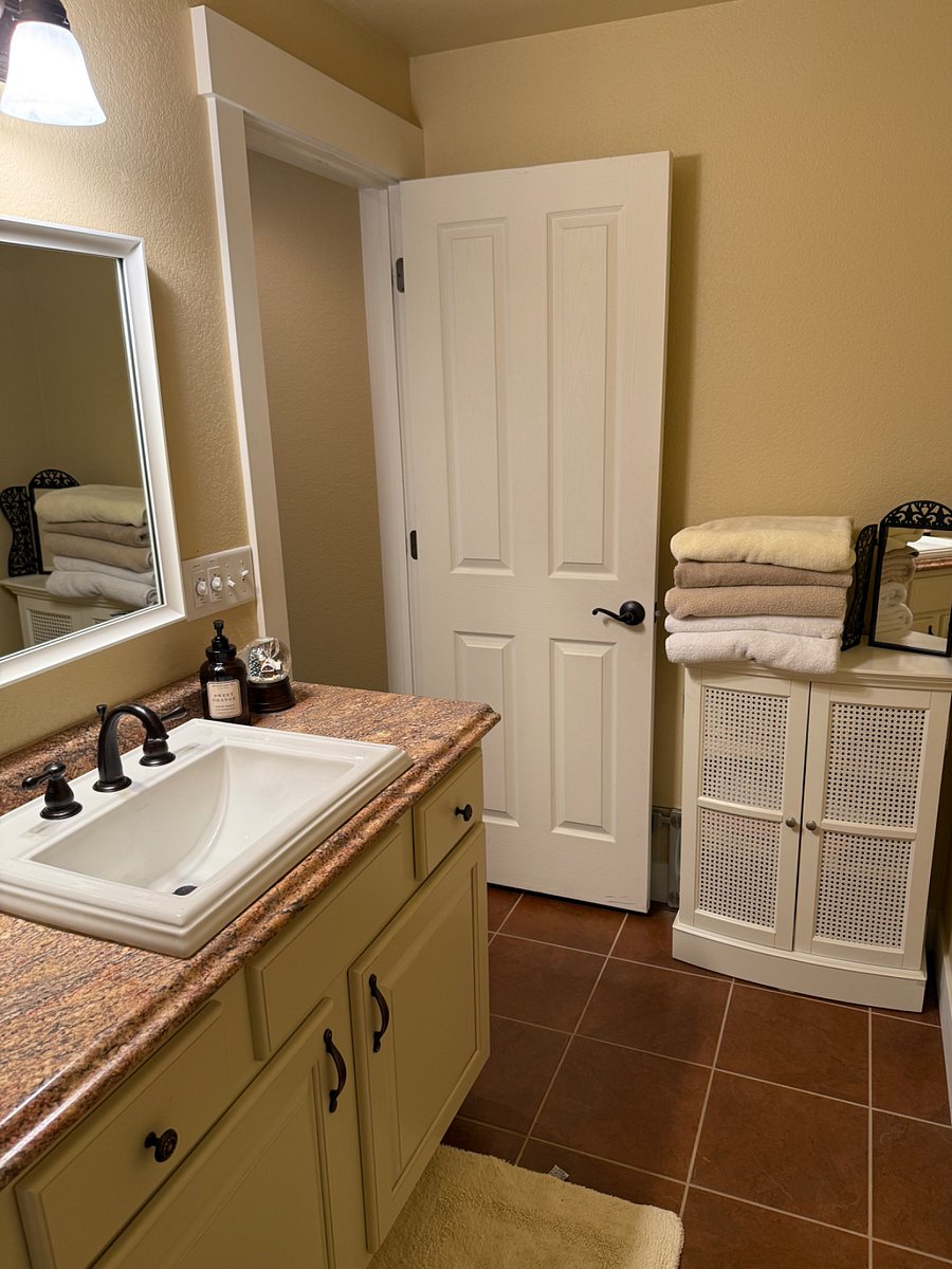 Furnished Finder property 1002255_1 photo 9