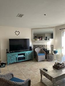 Furnished Finder property 1002278_1 photo 8