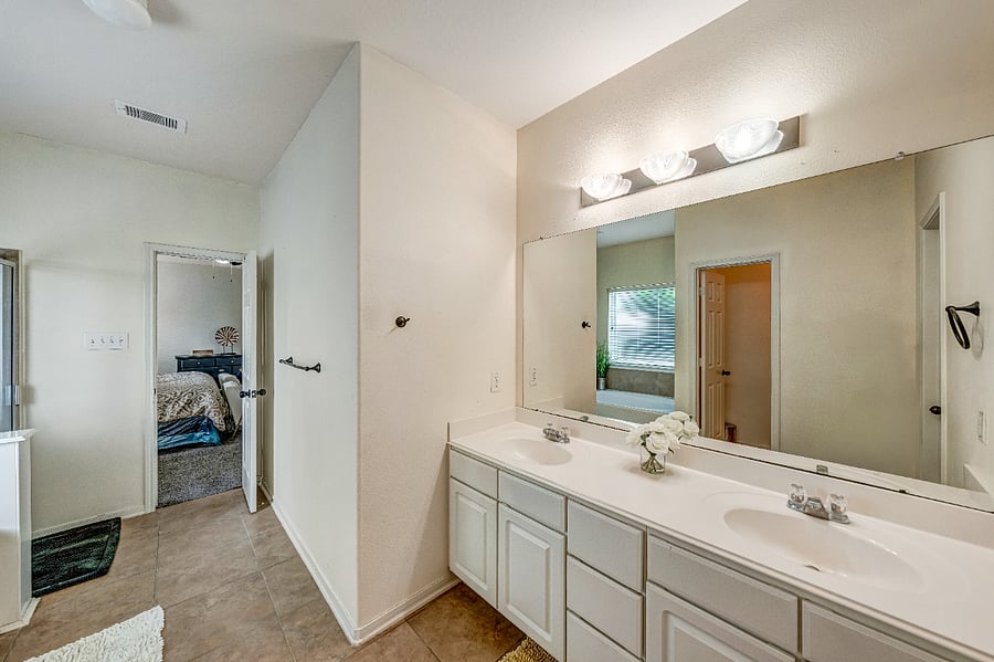Furnished Finder property 1002280_1 photo 25