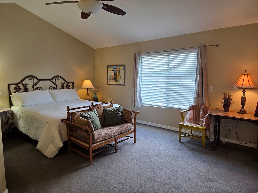 Furnished Finder property 1002284_1 photo 9