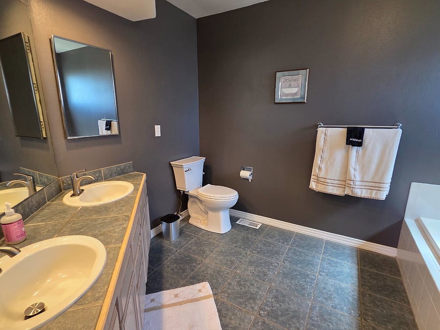 Furnished Finder property 1002284_1 photo 12