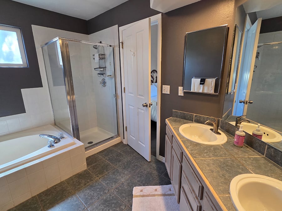 Furnished Finder property 1002284_1 photo 13