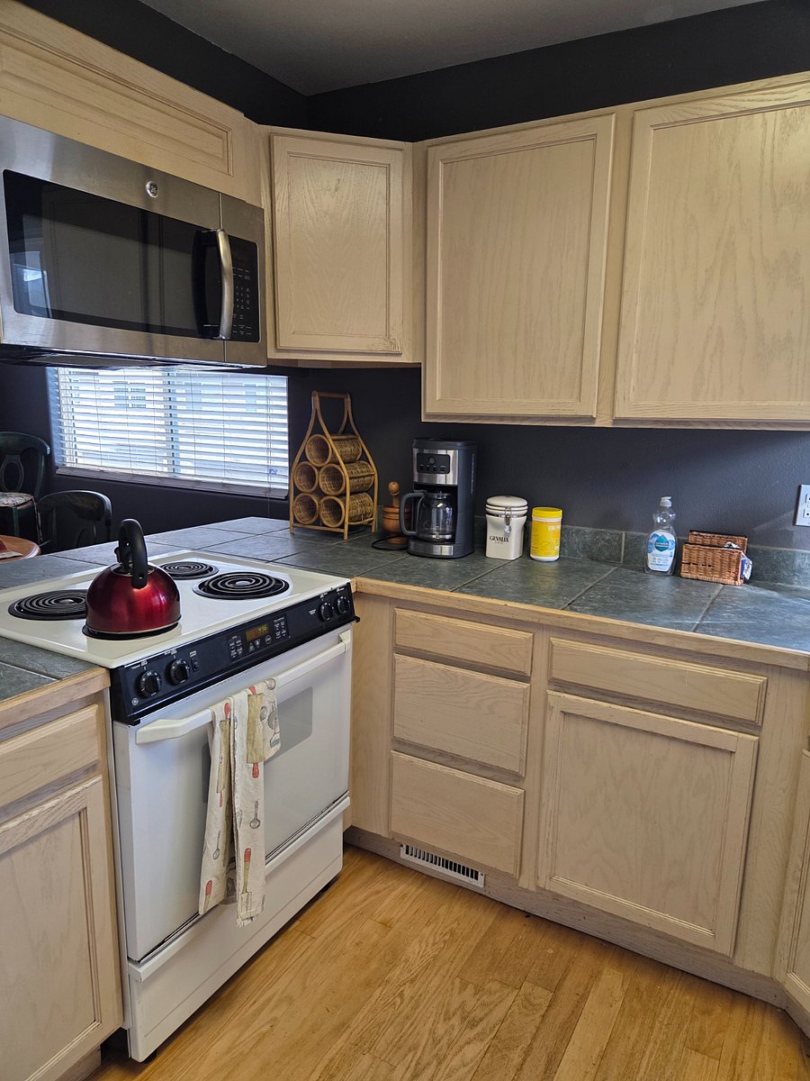 Furnished Finder property 1002284_1 photo 6