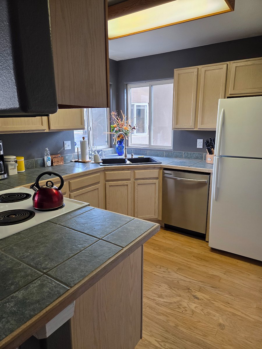 Furnished Finder property 1002284_1 photo 7