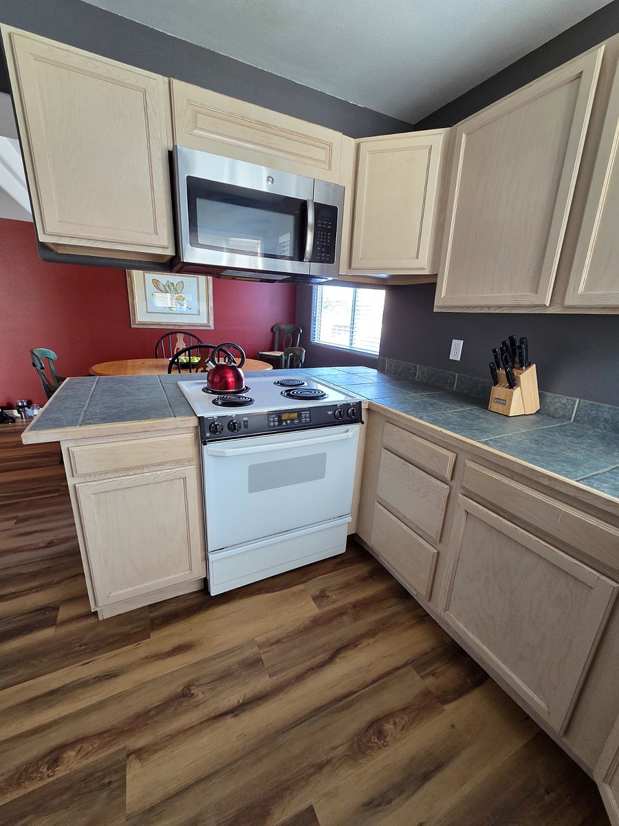 Furnished Finder property 1002284_1 photo 9