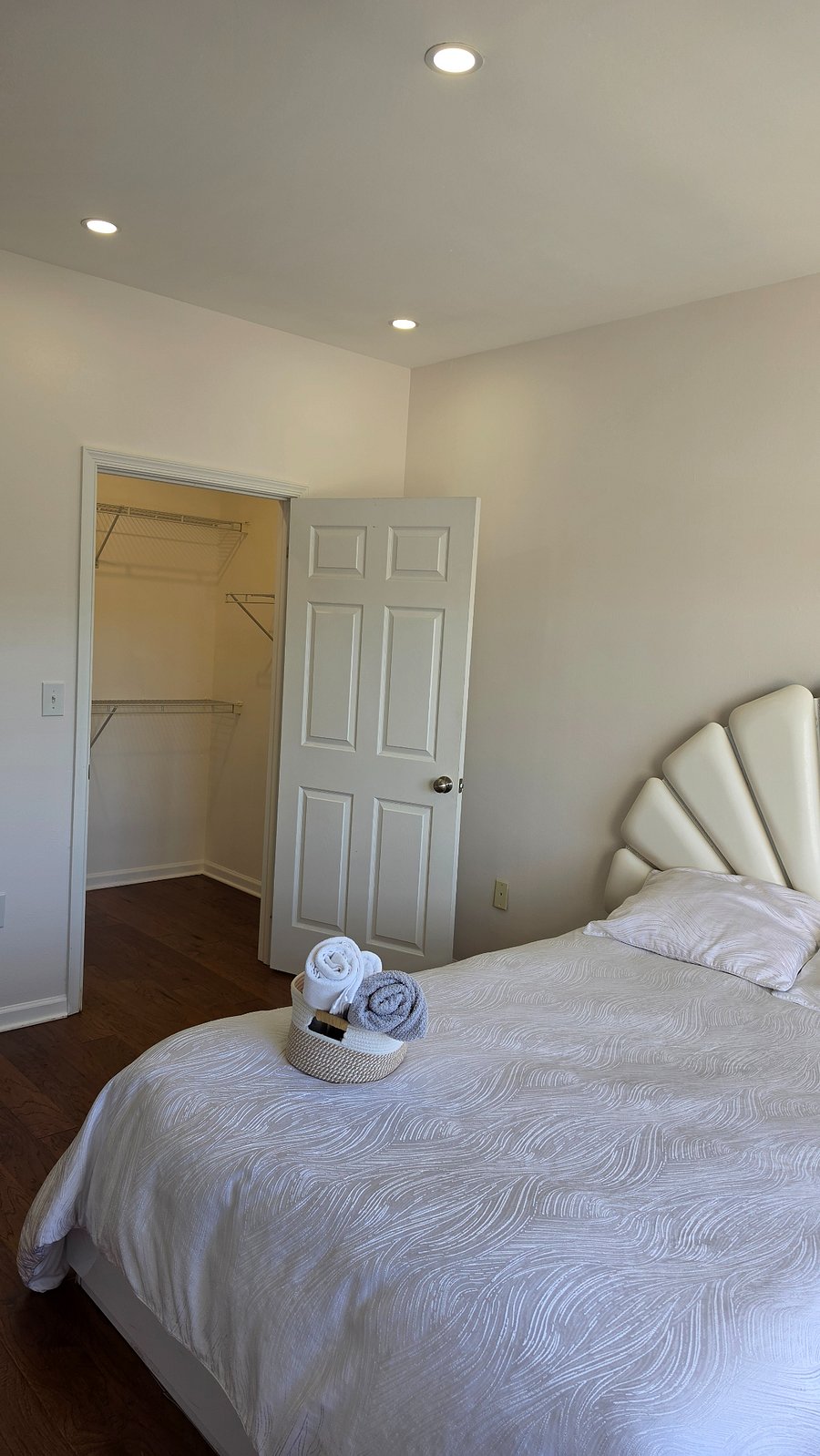 Furnished Finder property 1002286_1 photo 3