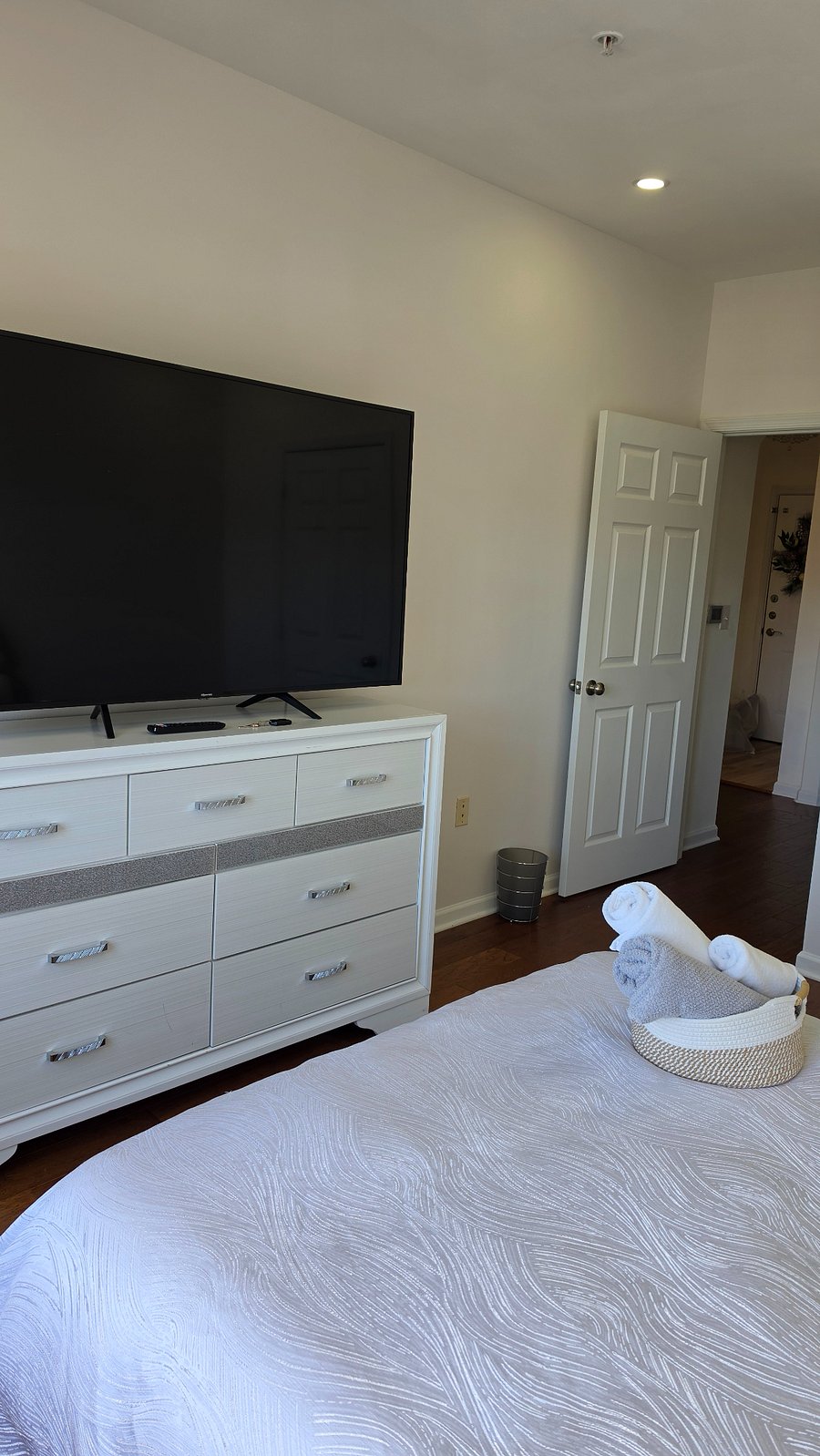 Furnished Finder property 1002286_1 photo 5