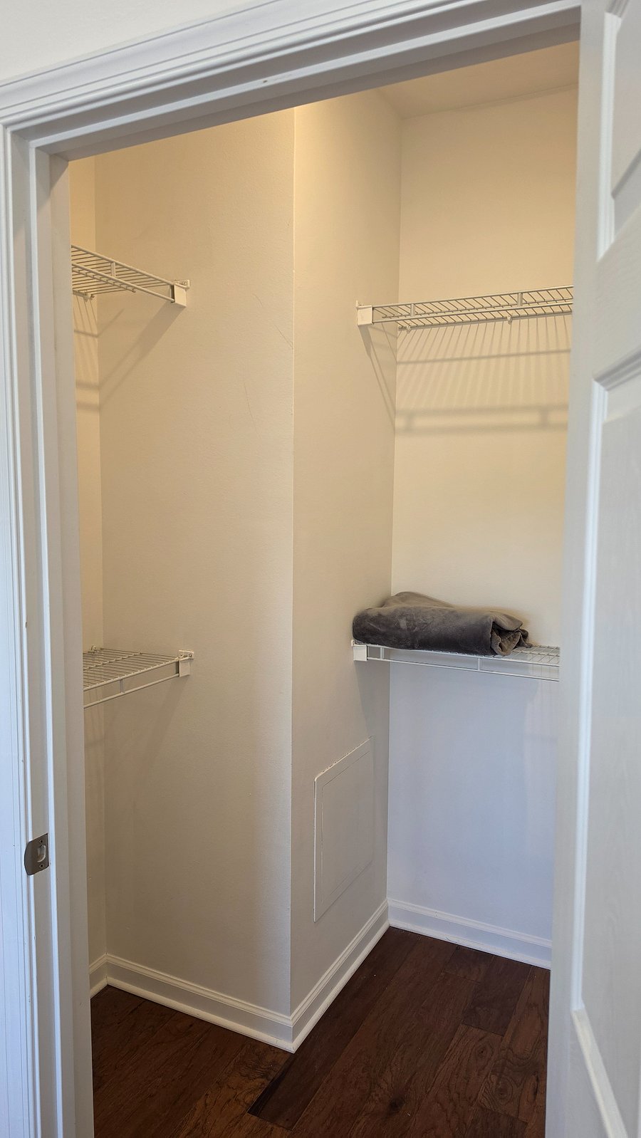 Furnished Finder property 1002286_1 photo 11