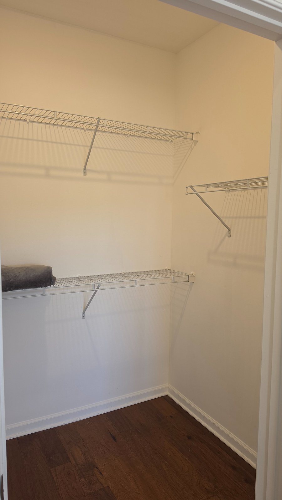 Furnished Finder property 1002286_1 photo 12