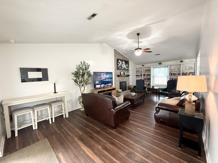 Furnished Finder property 1002291_1 photo 3