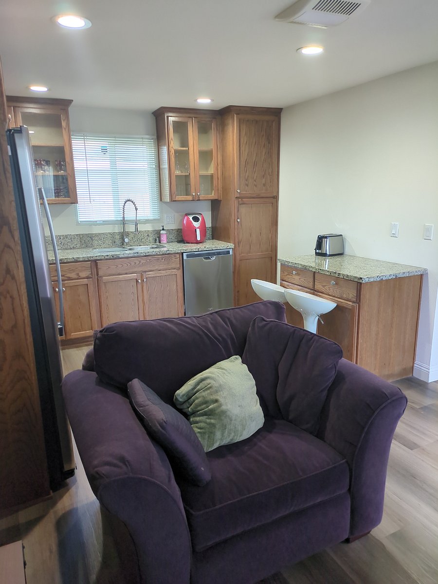 Furnished Finder property 1002293_1 photo 3