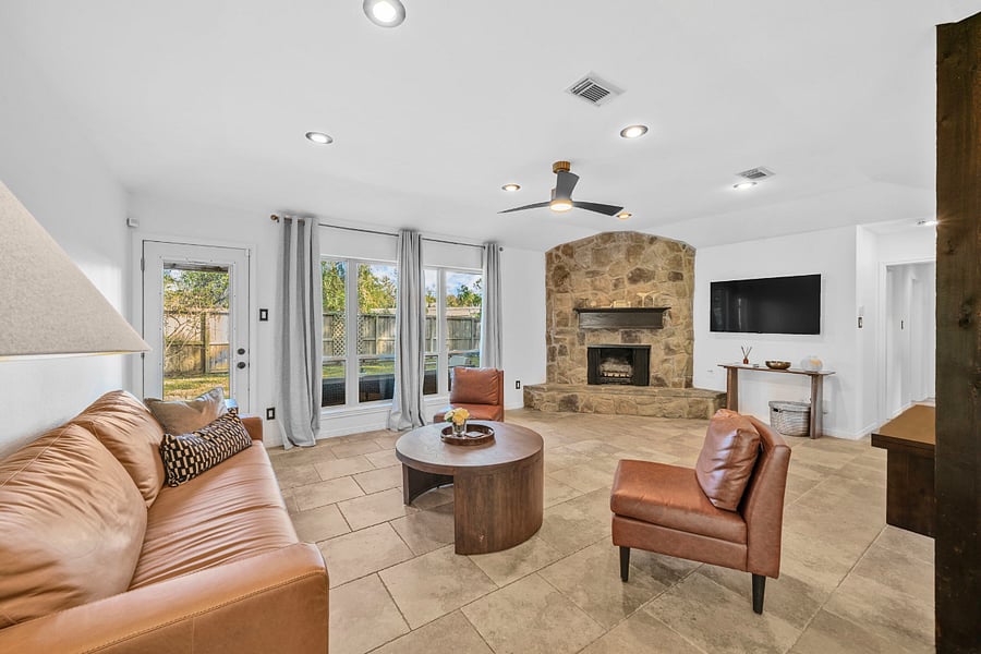 Furnished Finder property 1002300_1 photo 12