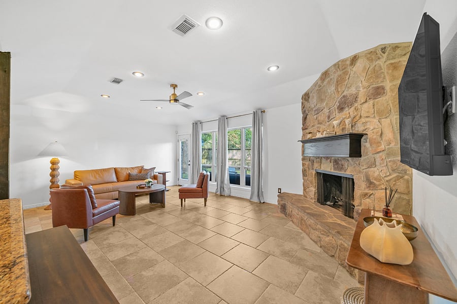 Furnished Finder property 1002300_1 photo 17