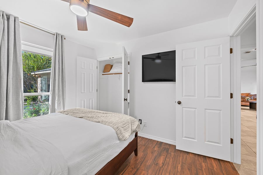 Furnished Finder property 1002300_1 photo 34