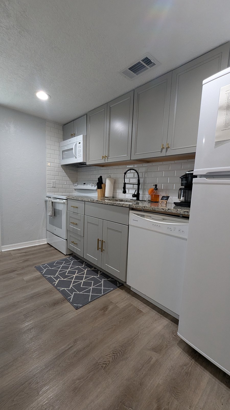 Furnished Finder property 1002306_1 photo 6