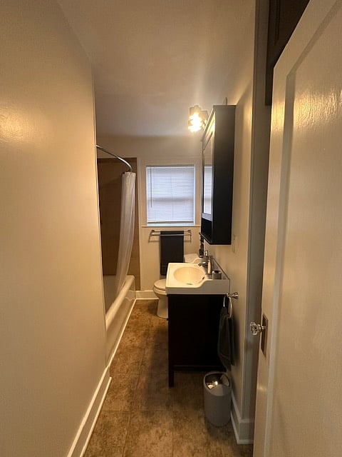 Furnished Finder property 1002310_1 photo 9