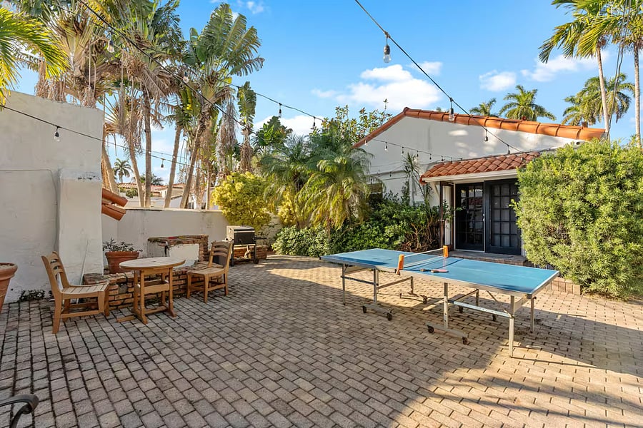 Furnished Finder property 1002316_1 photo 23