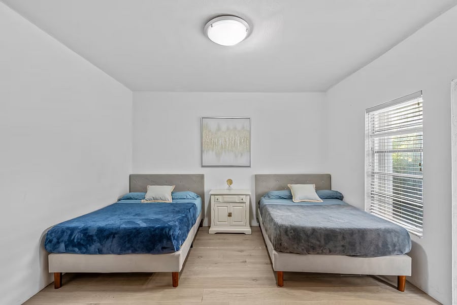 Furnished Finder property 1002316_1 photo 27