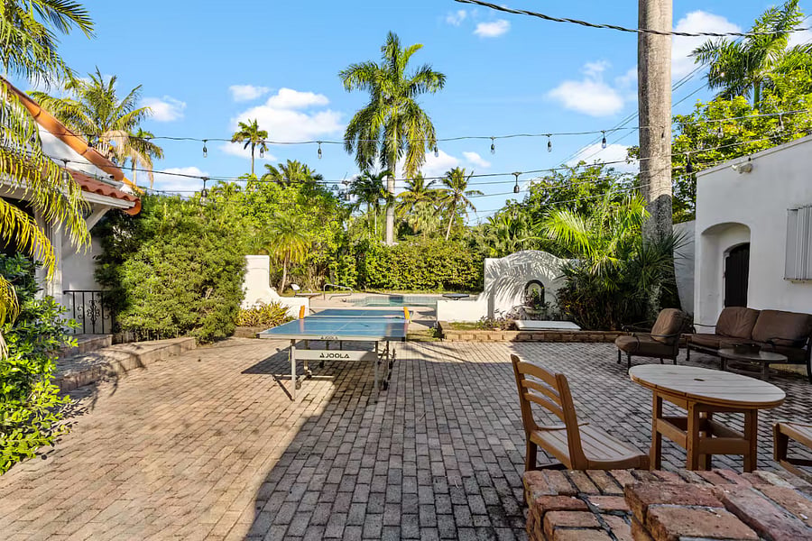 Furnished Finder property 1002316_1 photo 30