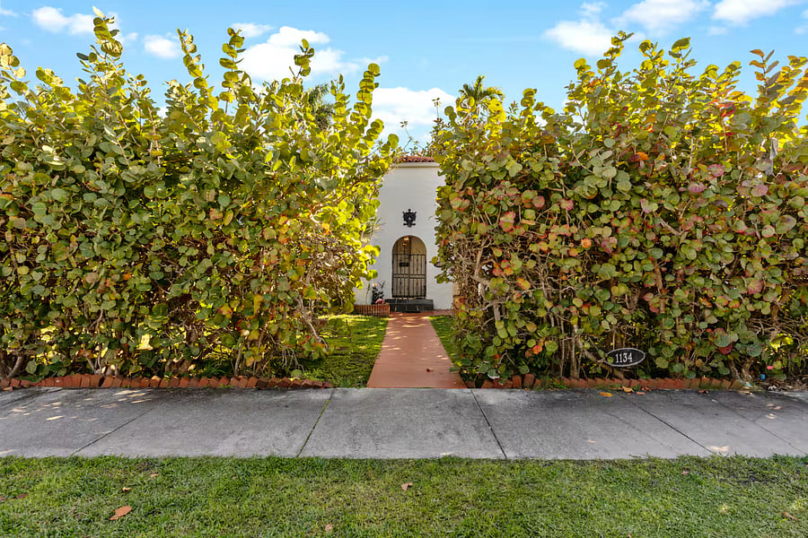 Furnished Finder property 1002316_1 photo 33