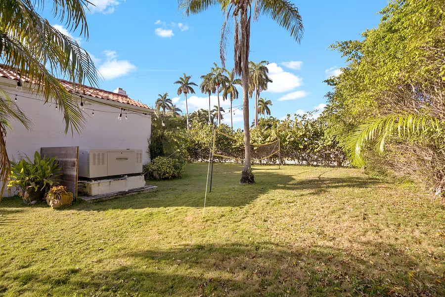 Furnished Finder property 1002316_1 photo 38