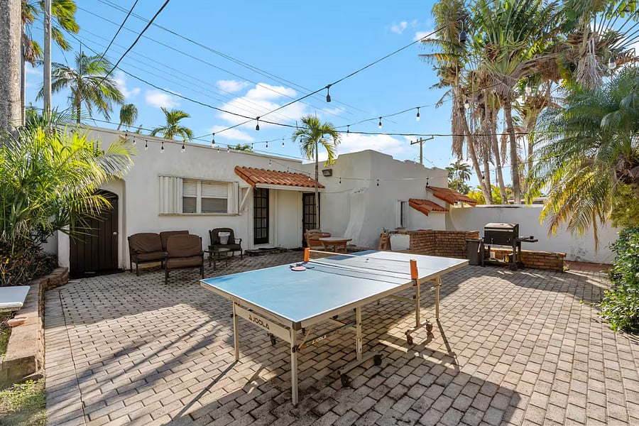 Furnished Finder property 1002316_1 photo 43