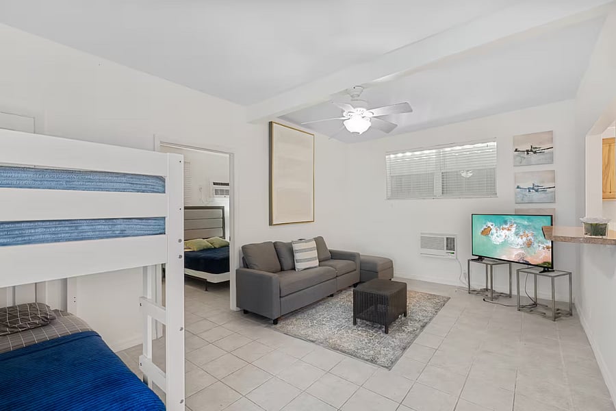 Furnished Finder property 1002316_1 photo 58
