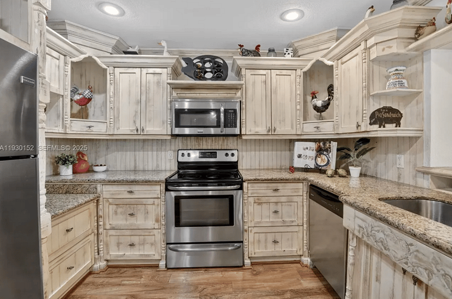 Furnished Finder property 1002319_1 photo 9