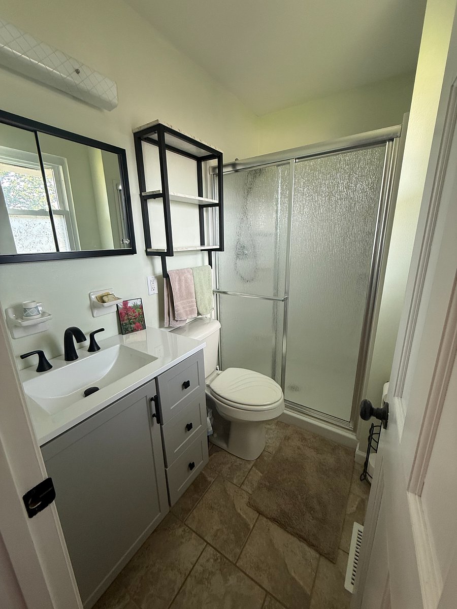Furnished Finder property 1002321_1 photo 11
