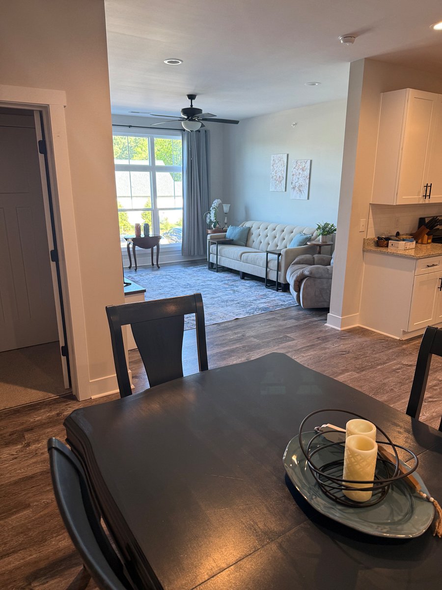 Furnished Finder property 1002322_1 photo 11