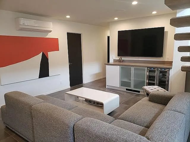 Furnished Finder property 1002324_1 photo 10