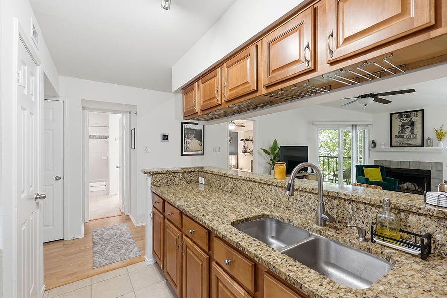 Furnished Finder property 1002331_1 photo 4