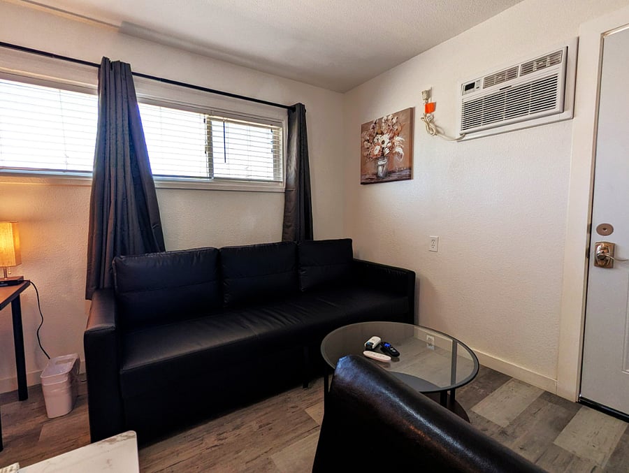 Furnished Finder property 1002332_1 photo 13