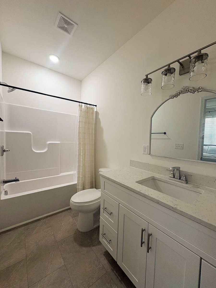 Furnished Finder property 1002337_1 photo 12
