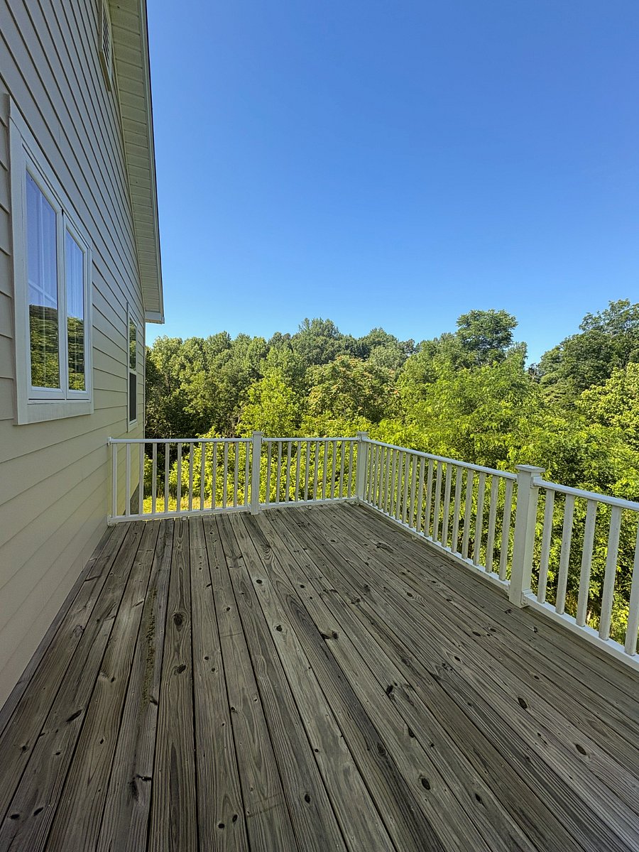Furnished Finder property 1002337_1 photo 3