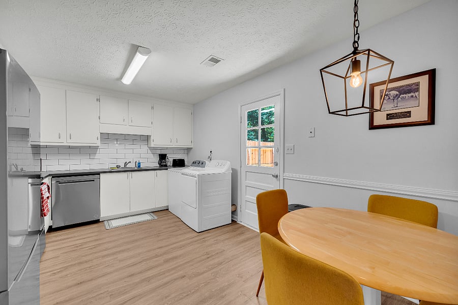 Furnished Finder property 1002348_1 photo 7