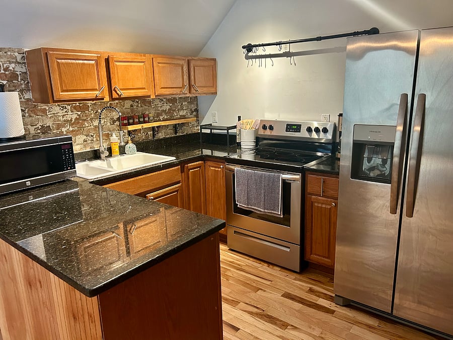 Updated kitchen appliances and granite counters