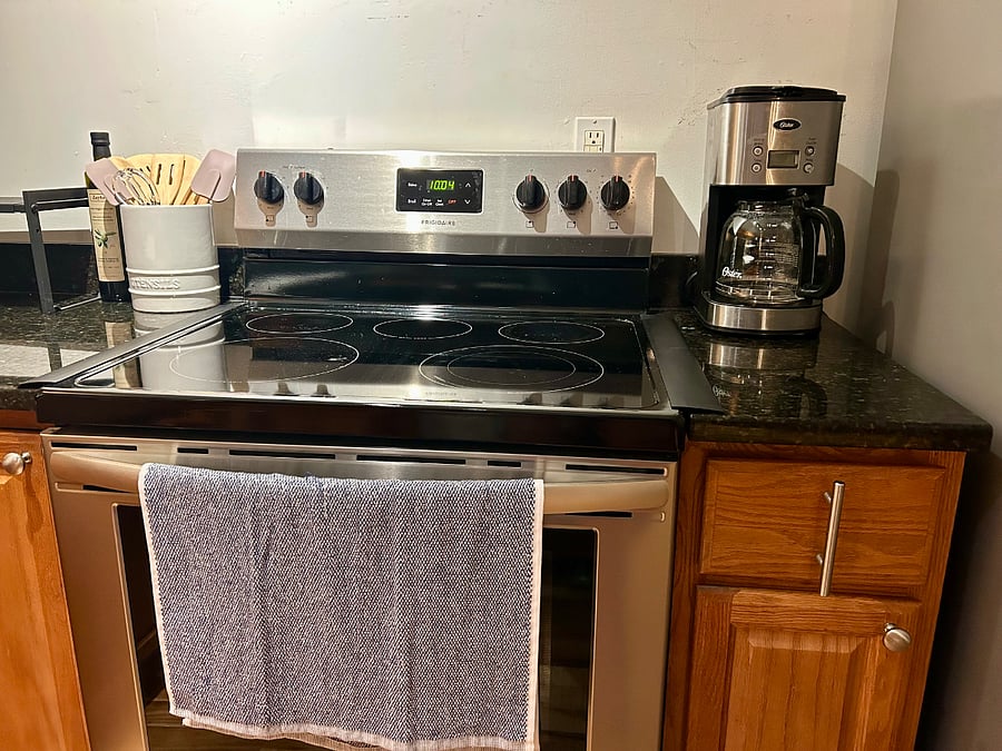 Furnished Finder property 1002373_1 photo 9