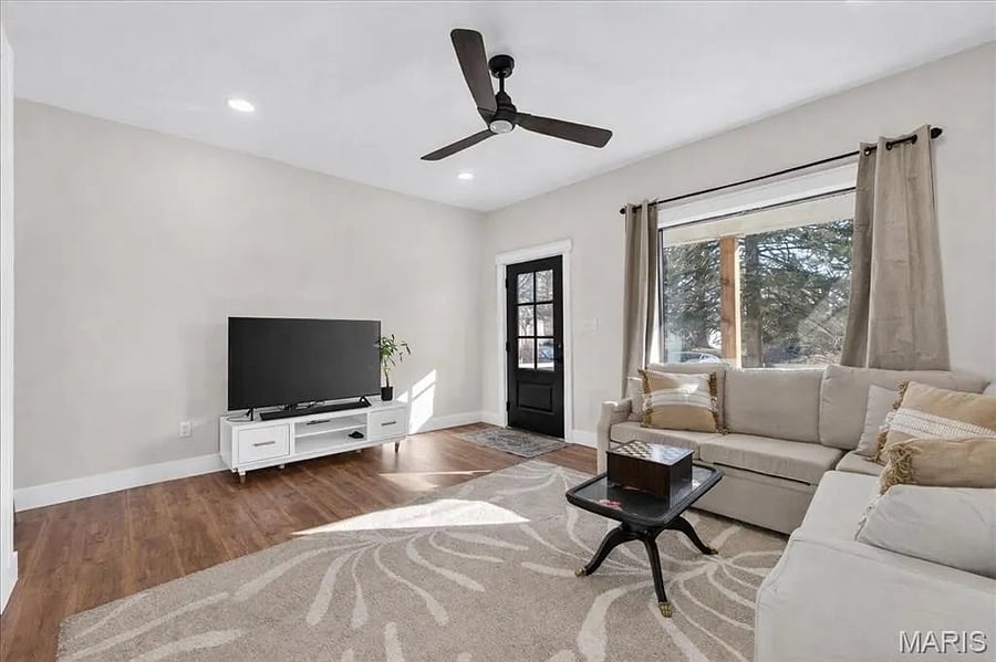 Furnished Finder property 1002375_1 photo 8