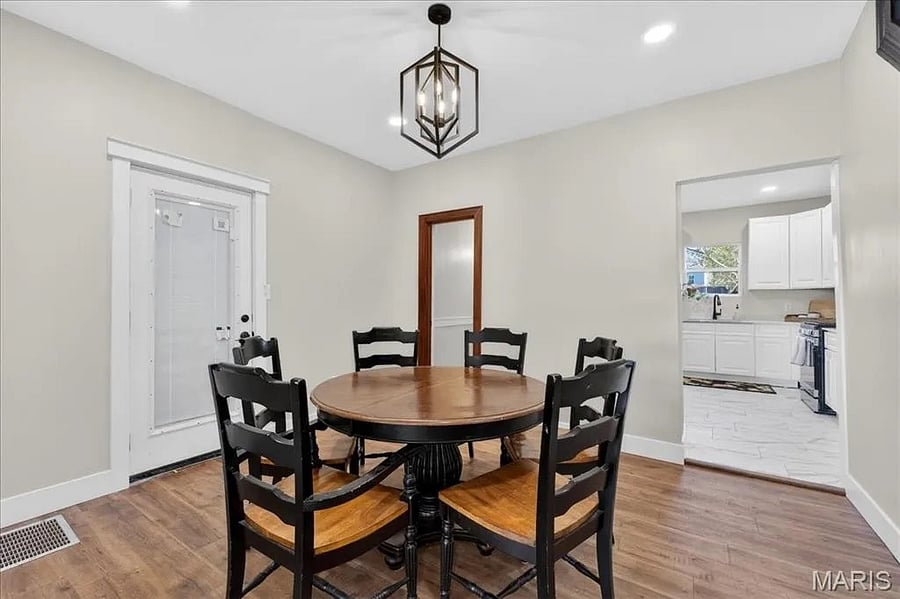 Furnished Finder property 1002375_1 photo 4
