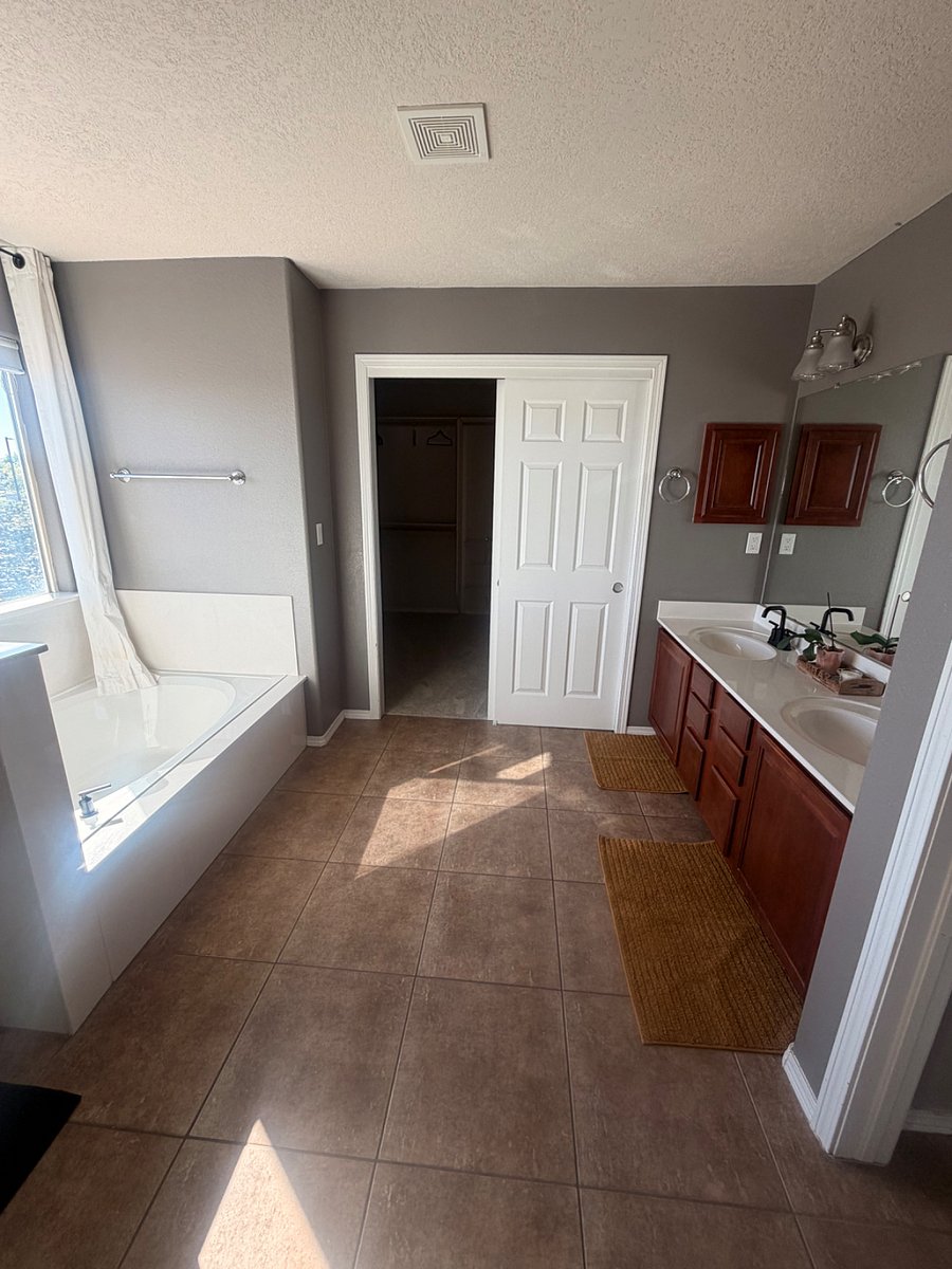 Furnished Finder property 1002377_1 photo 61