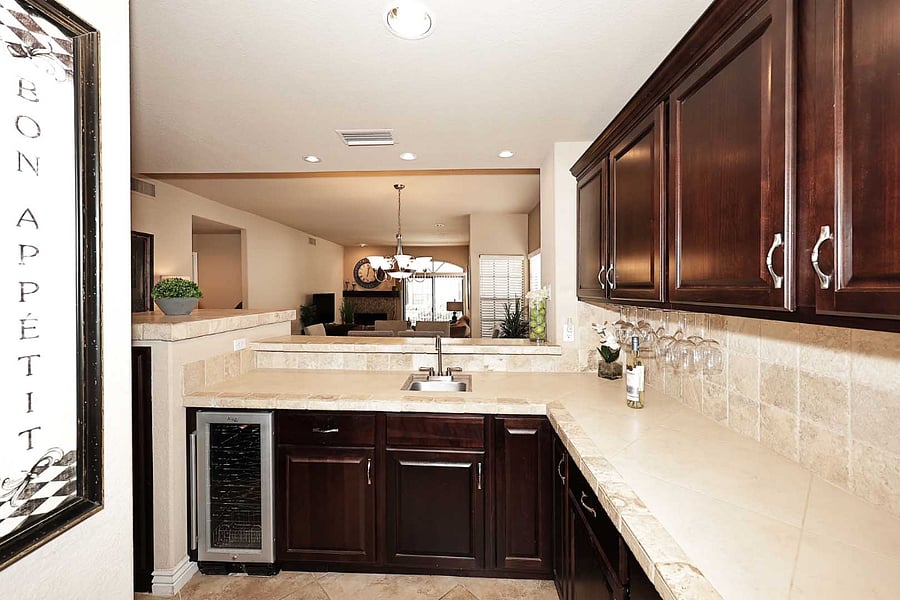 Furnished Finder property 1002380_1 photo 3