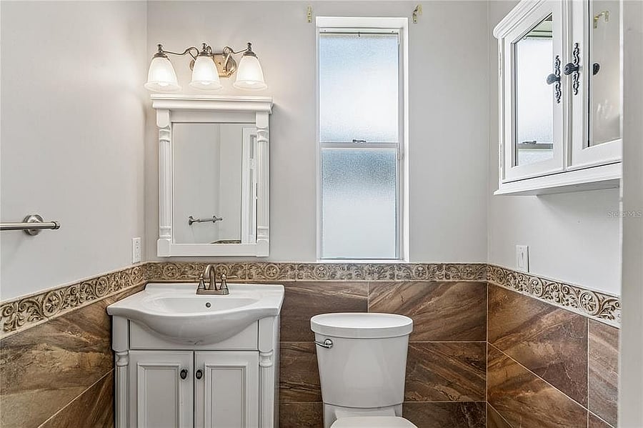 Furnished Finder property 1002383_1 photo 50