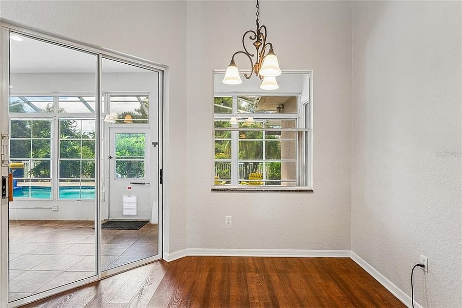 Furnished Finder property 1002383_1 photo 15