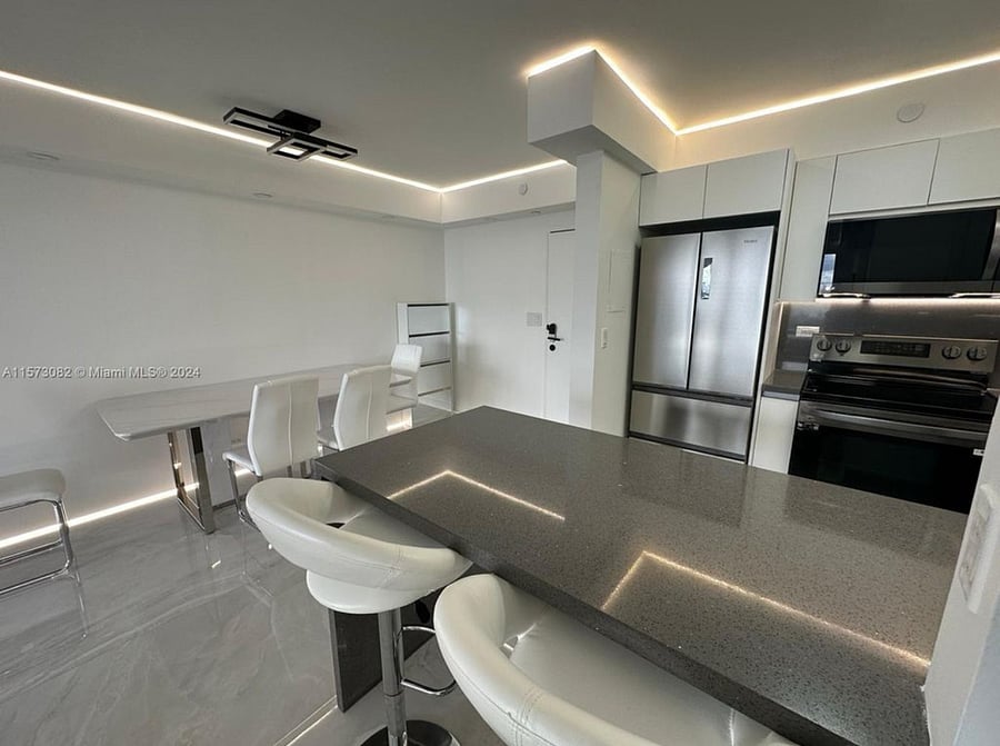 Furnished Finder property 1002392_1 photo 4