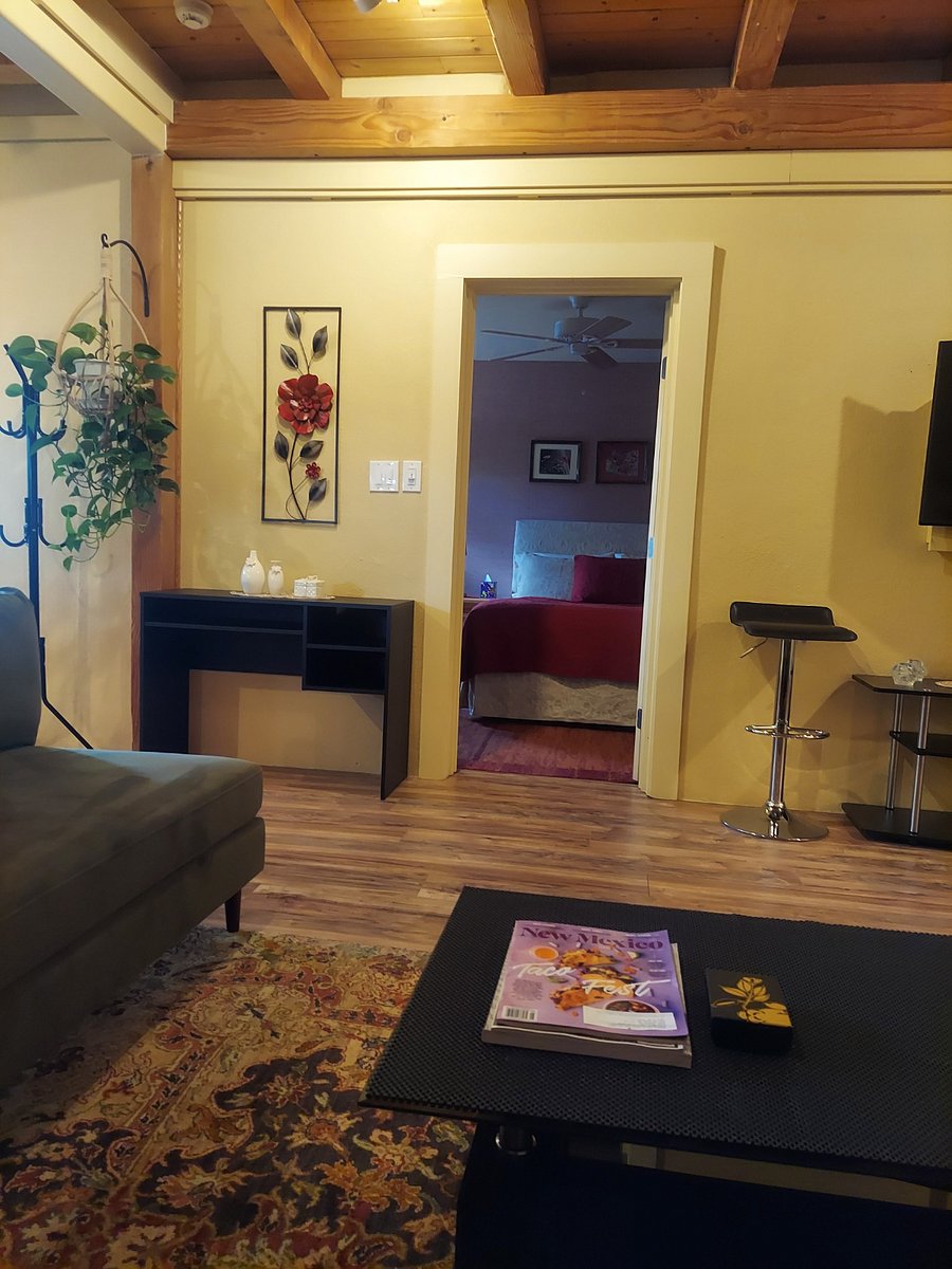 Furnished Finder property 1002398_1 photo 46